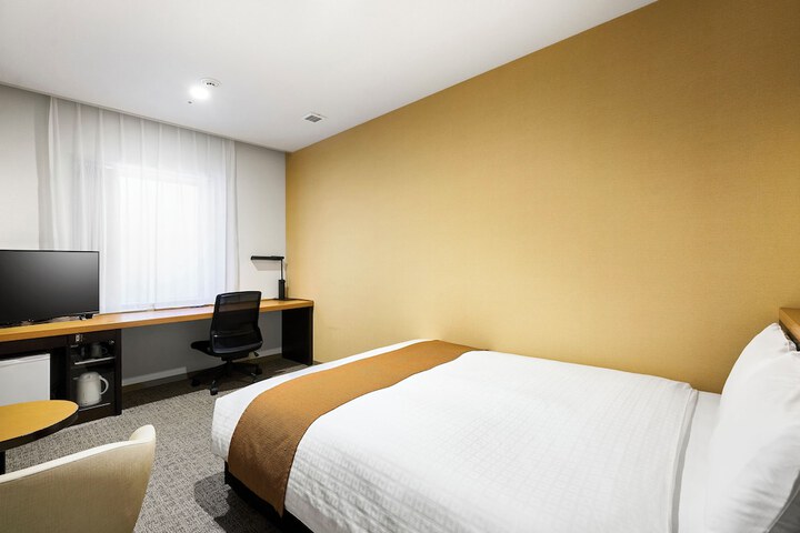 Room 15 of 39