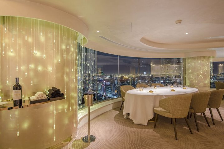 Dining 91 of 220