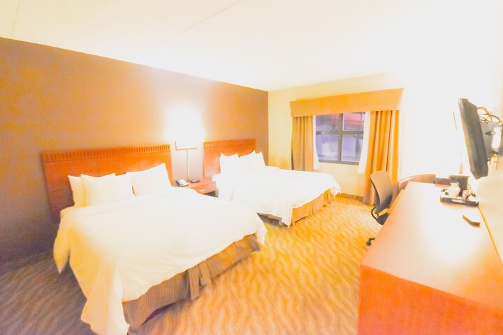 Room 15 of 42