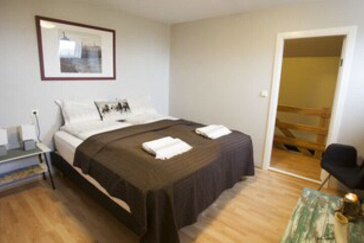 Room 12 of 13