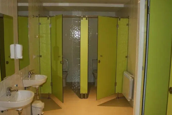Room 7 of 17