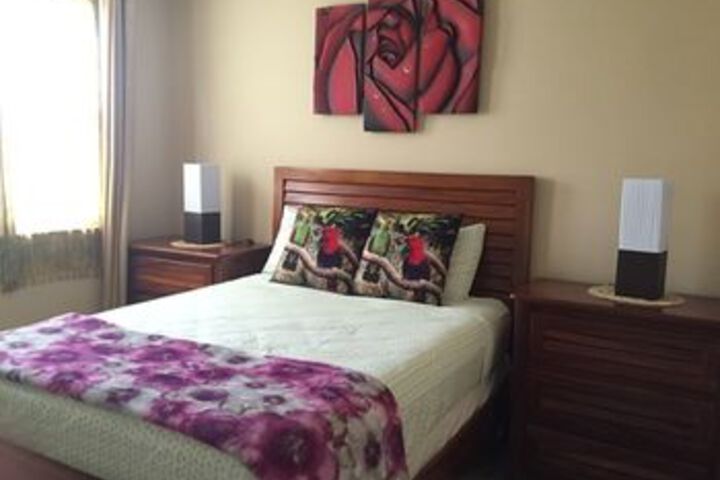 Room 10 of 25