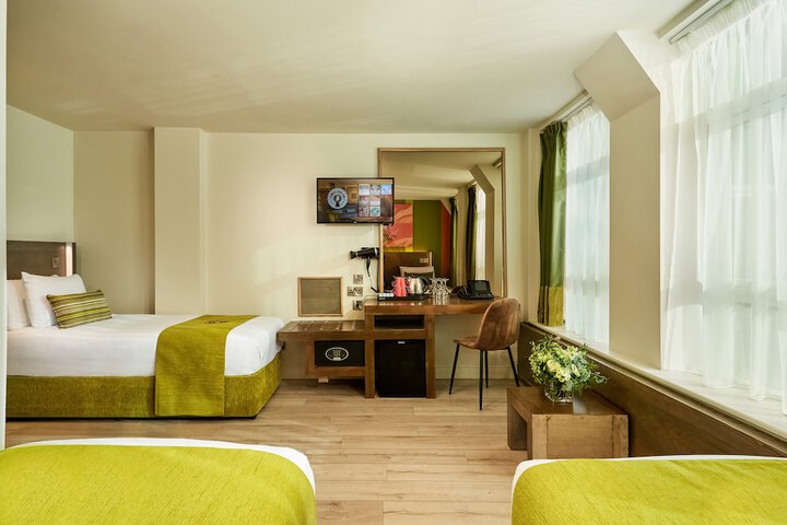 Room 27 of 55
