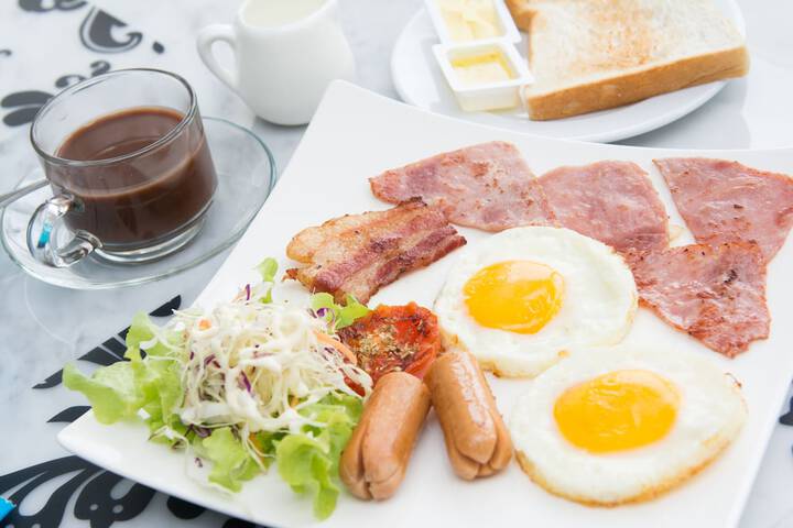 Breakfast/Coffee Service 88 of 144