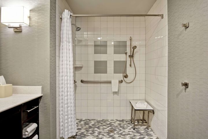 Bathroom shower