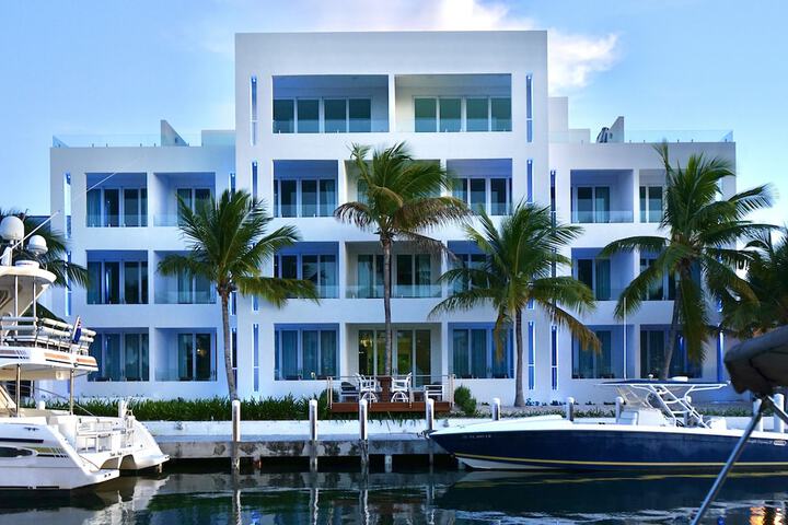 Exterior of Zenza Boutique Hotel