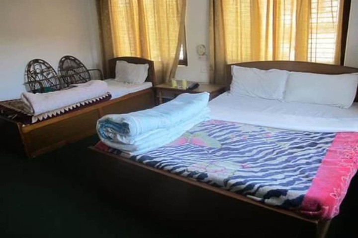 Room 7 of 19
