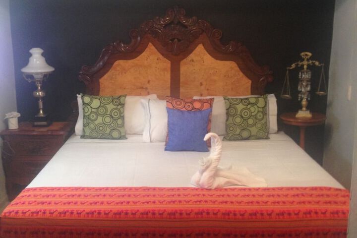Room 2 of 13