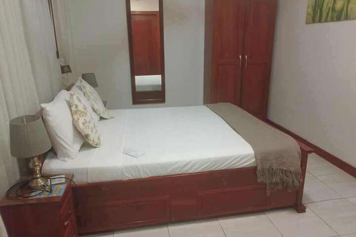 Room 22 of 42