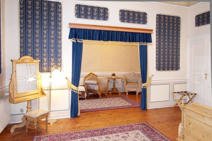 Room 21 of 41