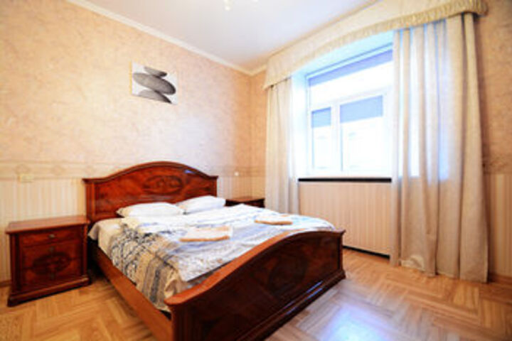 Room 65 of 203