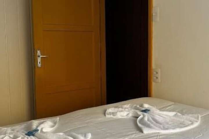 Room 25 of 60