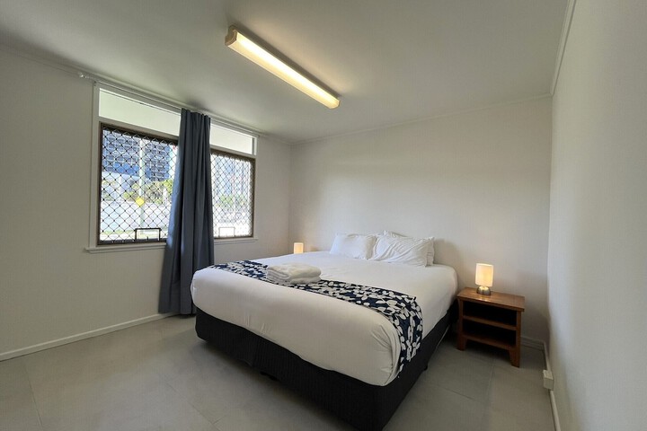 Room 25 of 83
