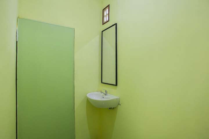 Room 23 of 24