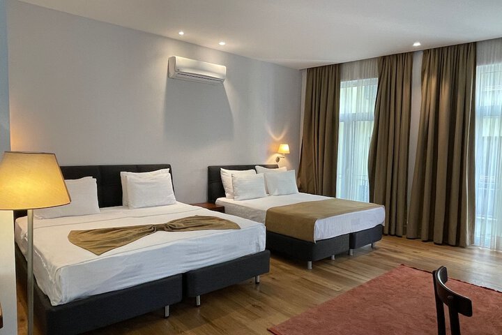 Room 26 of 79