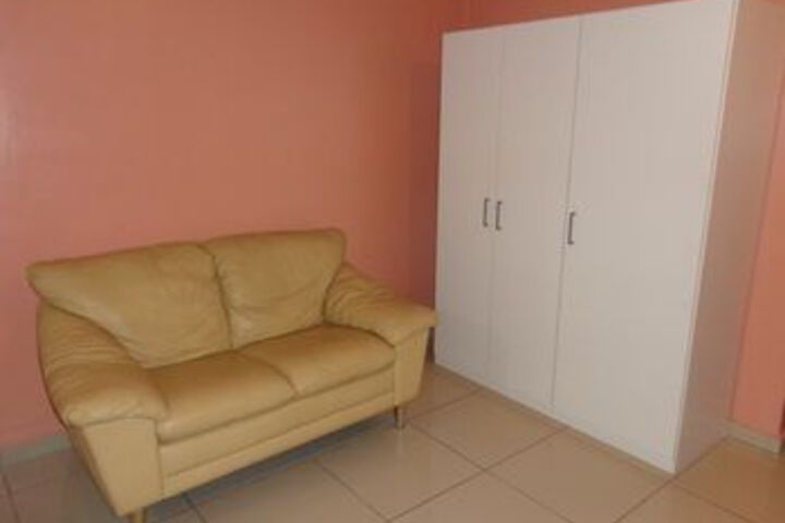 Room 63 of 91