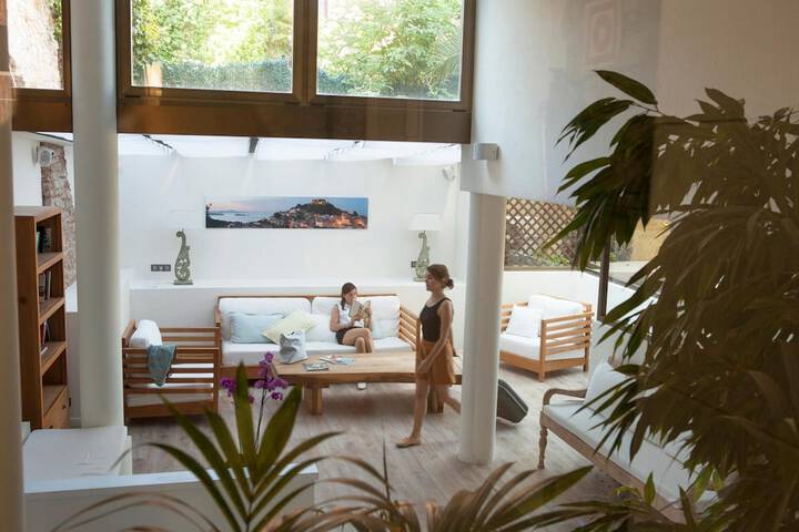 Hotel Interior 10 of 47