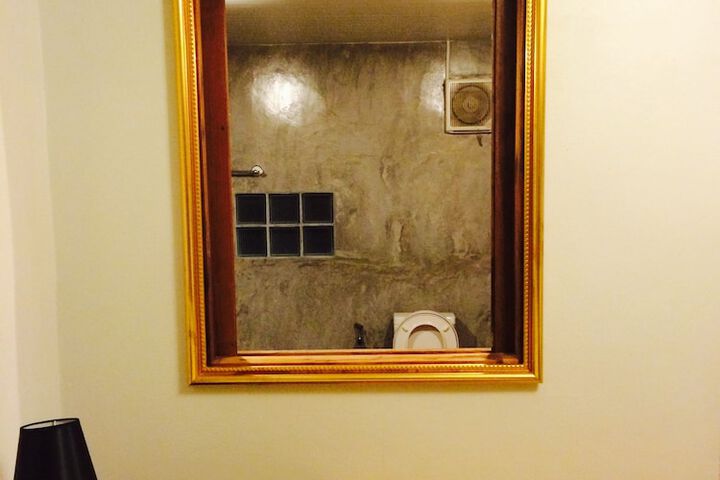 Room 86 of 108