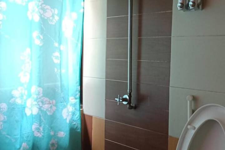 Room 34 of 64