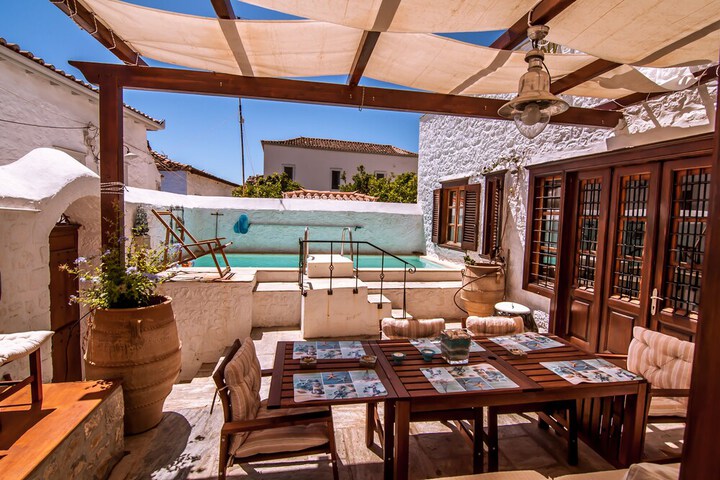 Terrace/Patio 7 of 22