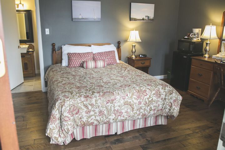 Room 8 of 46