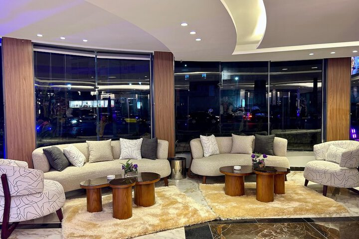 Hotel Interior 4 of 22