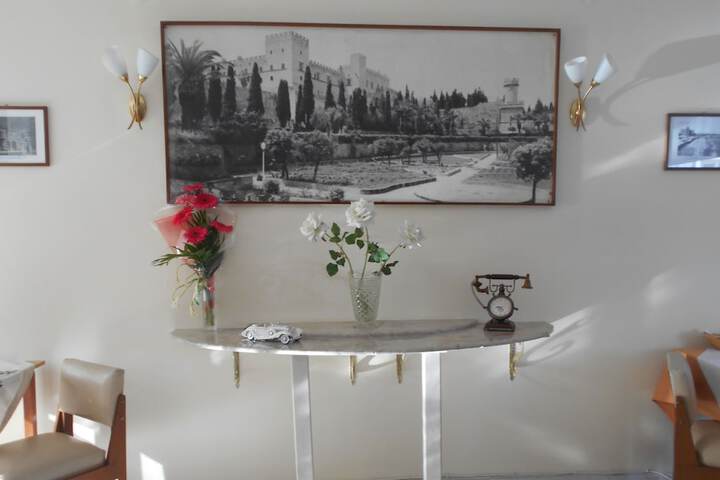 Room 27 of 55