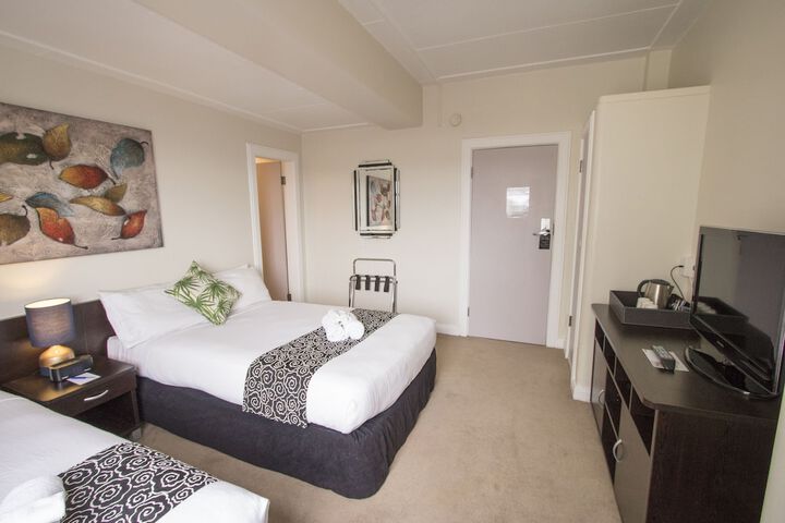 Room 7 of 40