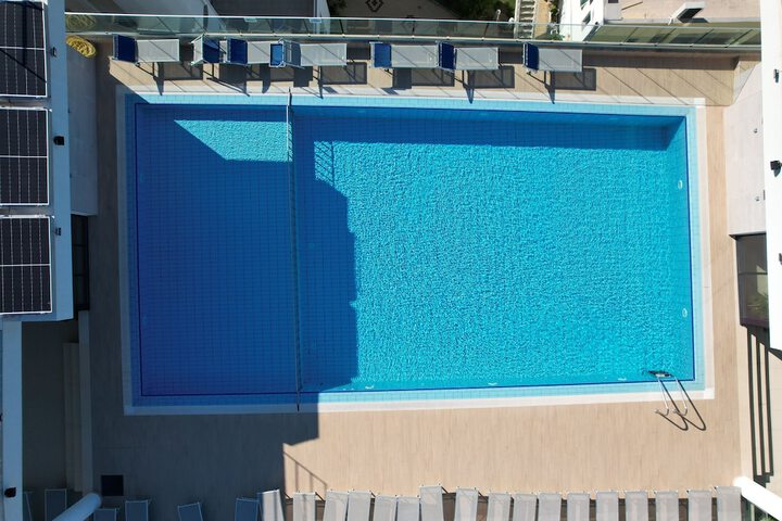 Pool 101 of 126