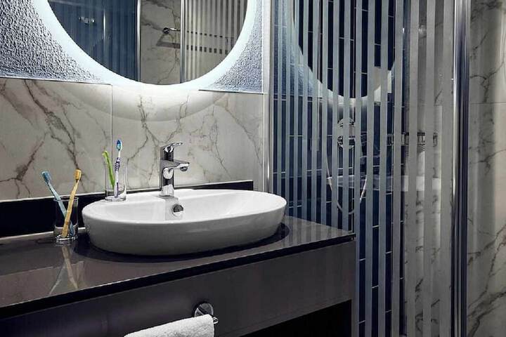 Bath Interior