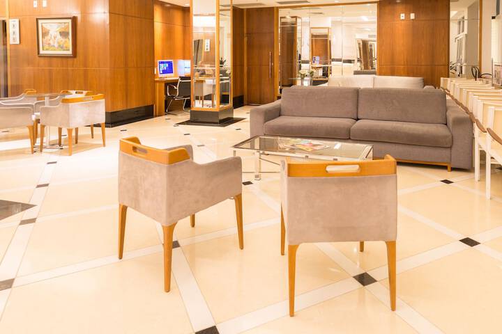 Guest Lobby