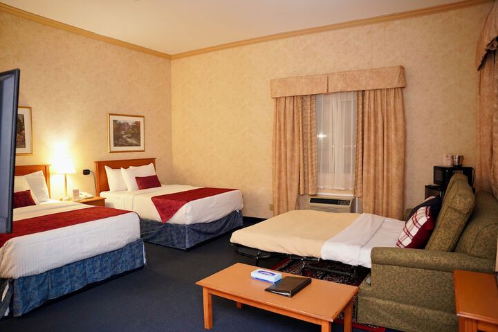 Room 30 of 51