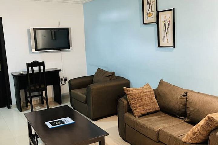 Room 15 of 27