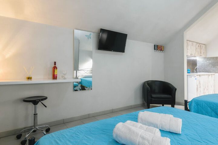 Room 15 of 46