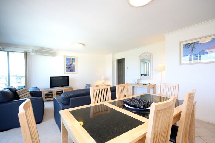 Room 5 of 22