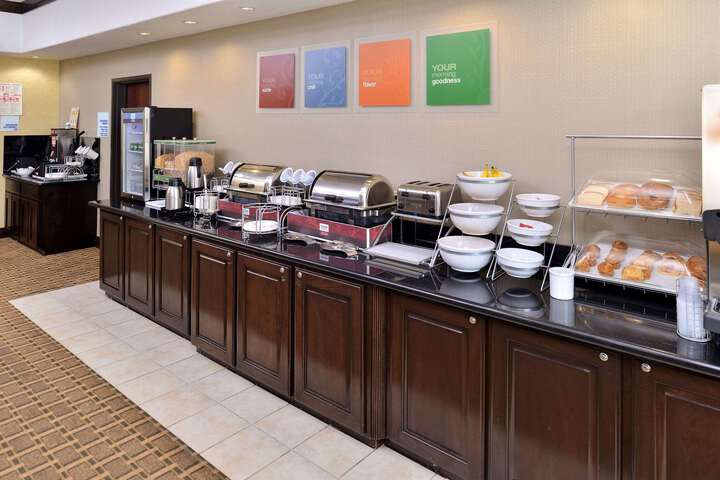 Breakfast/Coffee Service 43 of 60