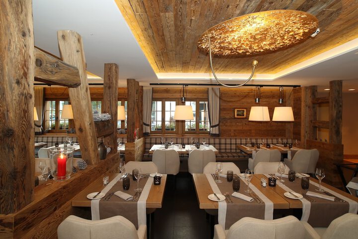 Dining 86 of 110