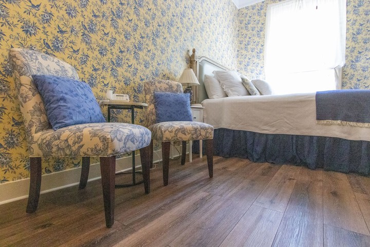 Room 18 of 60
