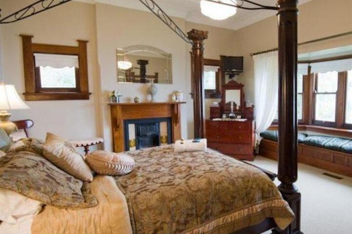 Photo 4