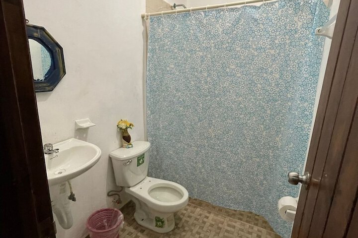 Room 12 of 14