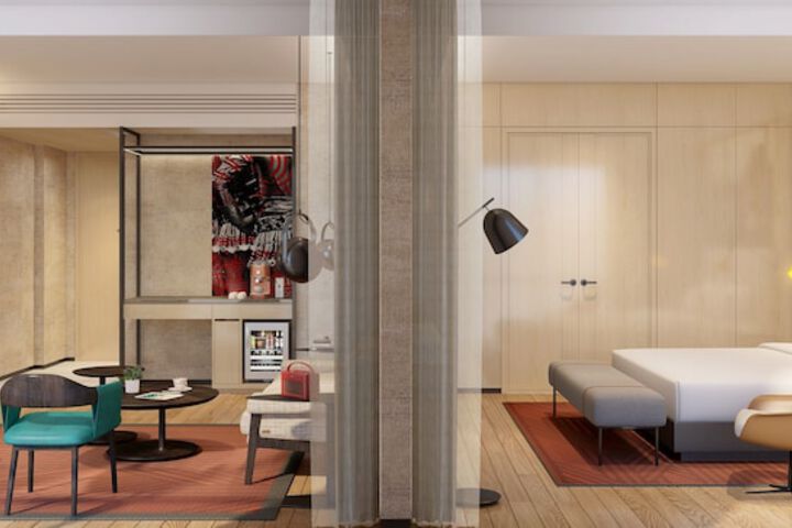 Room 26 of 84