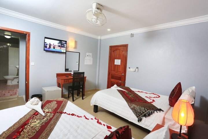 Room 21 of 82