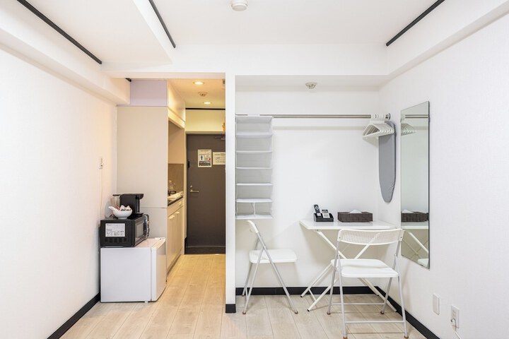 Room 6 of 39