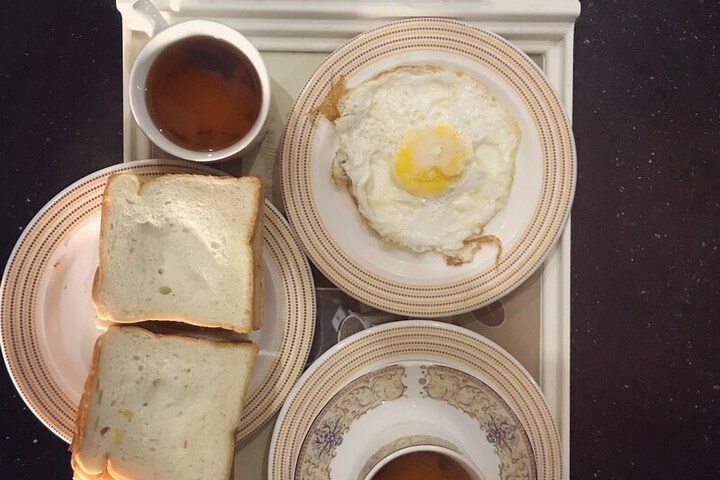 Dining 23 of 29