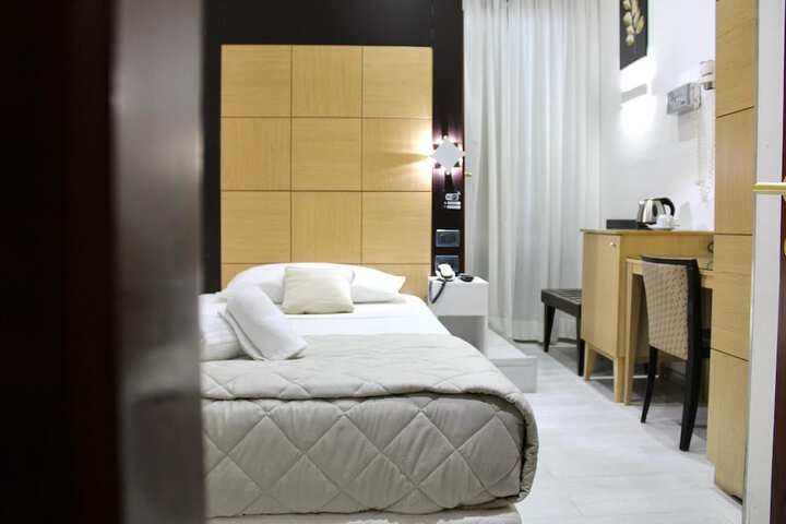 Room 21 of 63