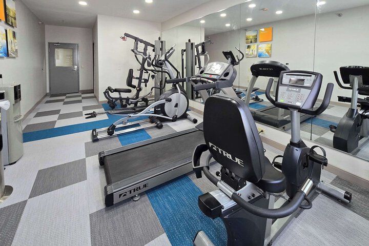 Hotel Gym Photos