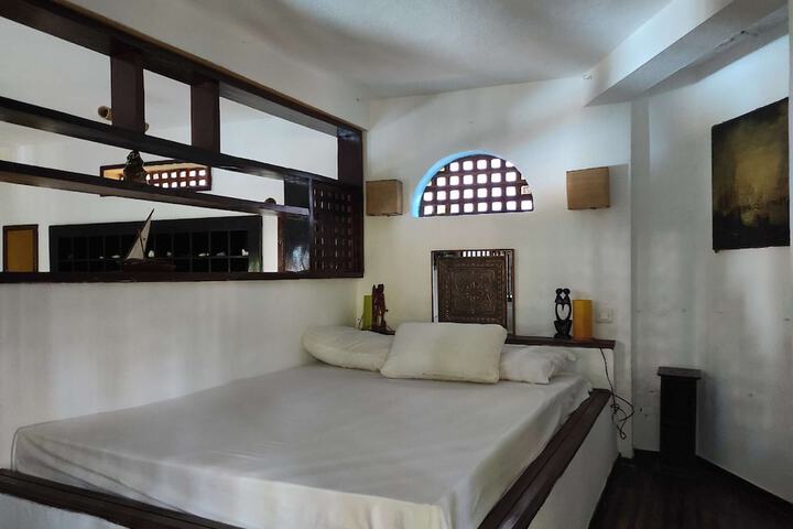 Room 18 of 85
