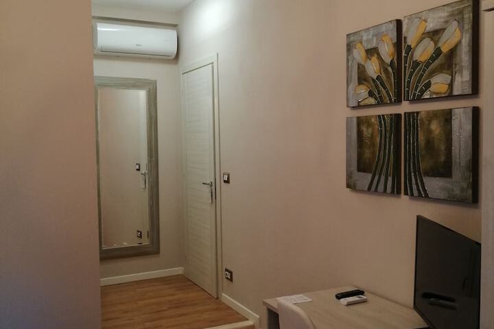 Room 15 of 68