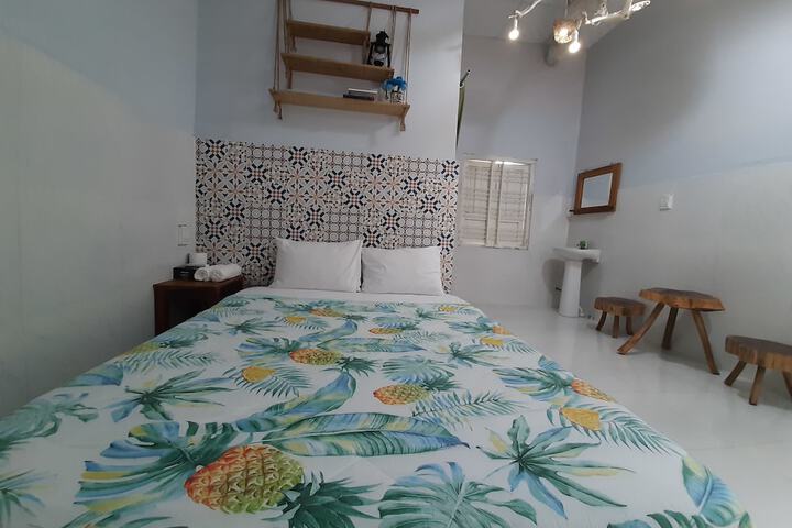 Room 5 of 26