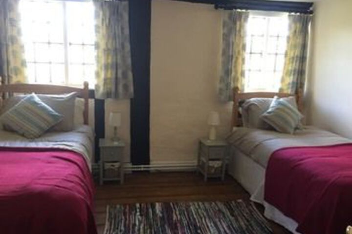 Room 9 of 17